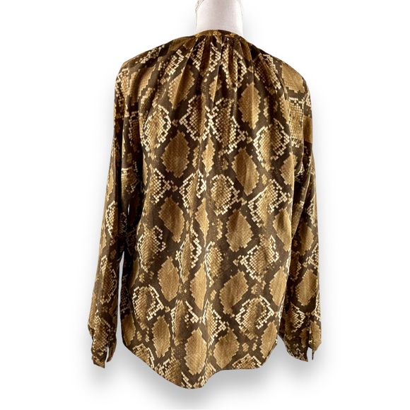 Michael Michael KORS | Basics Python Print Blouse NWOT - Picture 8 of 13